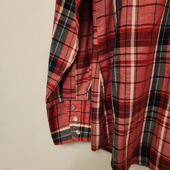 Border Town Pearl Snap Shirt Western Mens Medium Red Black Plaid Vintage - Picture 4 of 15